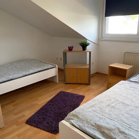 Zimmervermietung Loesken Appartamento Duisburgo
